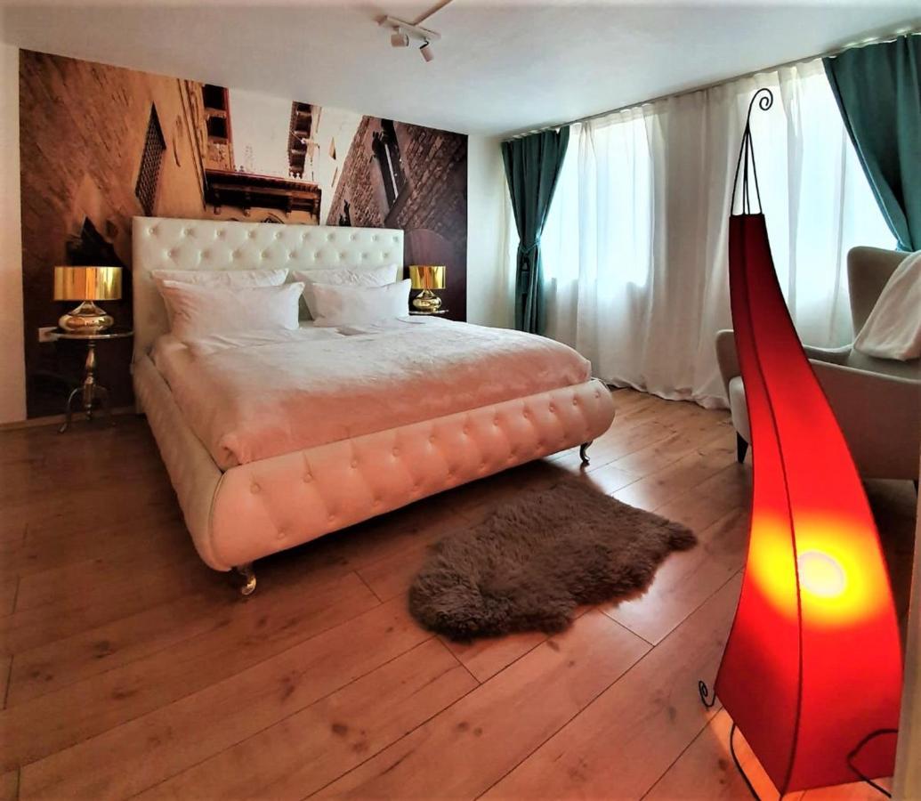 Design Apartment Barcelonanights Freiburg im Breisgau Eksteriør billede
